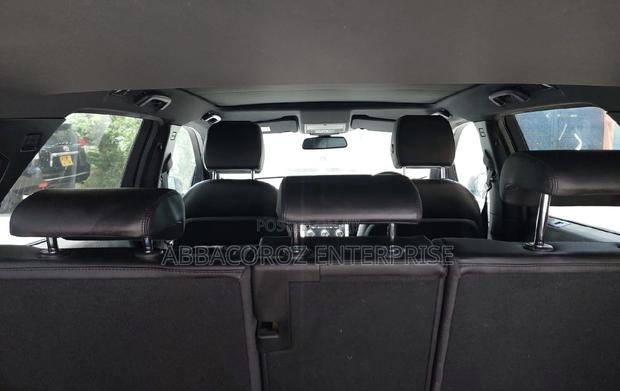 Land Rover Discovery 2016 Gray