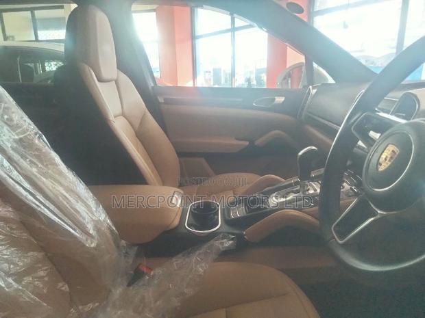 2015 Porsche Cayenne - White - Pre-owned