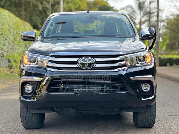 2018 Toyota Hilux Black: Unmatched Off-Road Capability