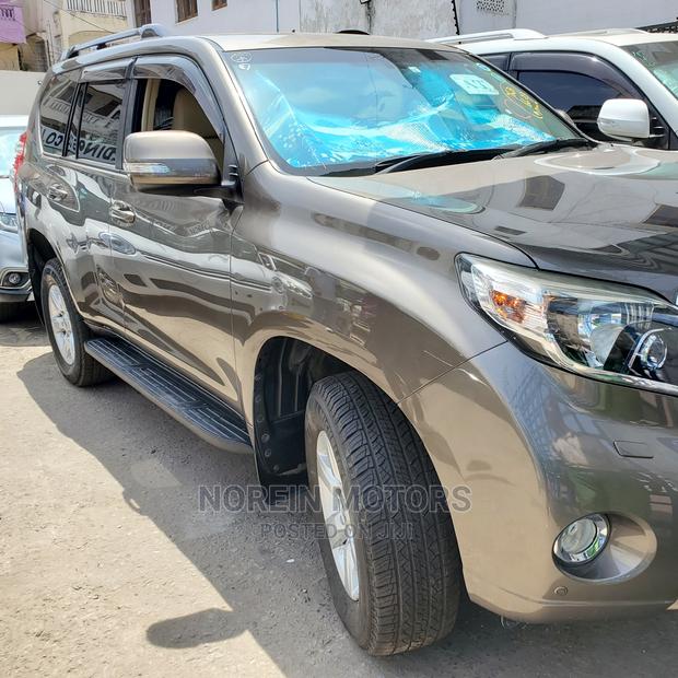 2015 Toyota Land Cruiser Prado Gold Edition: Power and Style