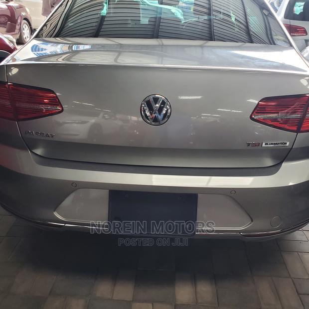 2016 Passat Gold - Volkswagen's Finest Luxury Sedan