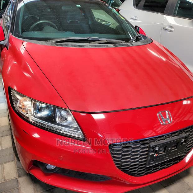 Honda CR-Z 2015 Red: Sporty Hybrid Vehicle