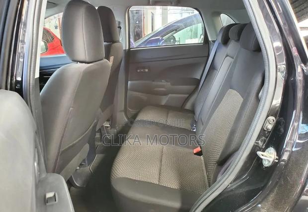 Mitsubishi RVR 2016: Sleek Matt Black SUV for Sale
