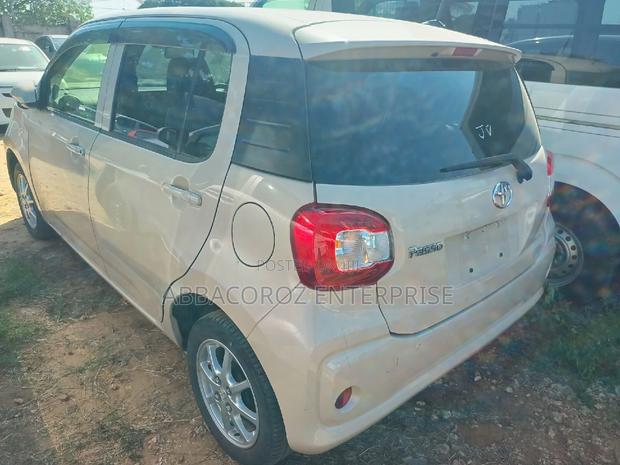 Toyota Passo 1.0 AWD 2017
