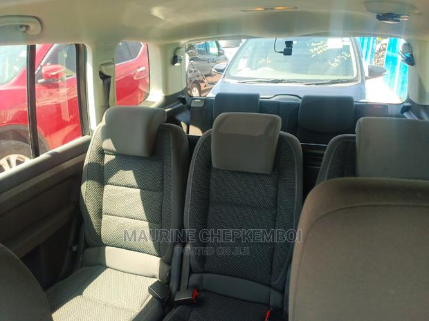 Volkswagen Touran 2016 Gray