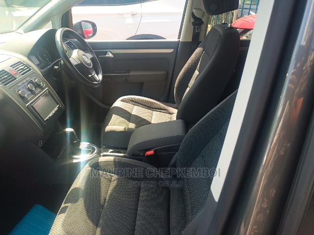 Volkswagen Touran 2016 Gray