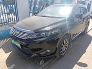 Luxury 2016 Toyota Harrier 2.0 Black - Perfect for Families for sale
