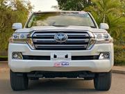White 2016 Land Cruiser ZX V8 4.6 - Premium SUV for Breathtaking Journeys for sale