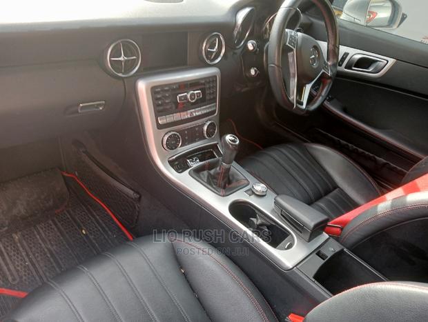 2015 SL-Class Mercedes-Benz Silver - Elegant Roadster Up for Grabs