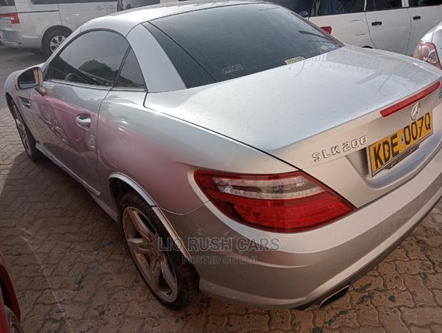 2015 SL-Class Mercedes-Benz Silver - Elegant Roadster Up for Grabs