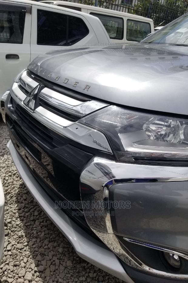 Gray 2015 Mitsubishi Outlander SUV - Pre-owned