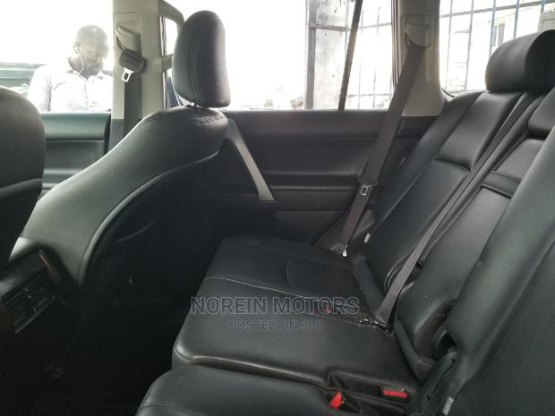 2015 Toyota Land Cruiser Prado - Black - High-End SUV