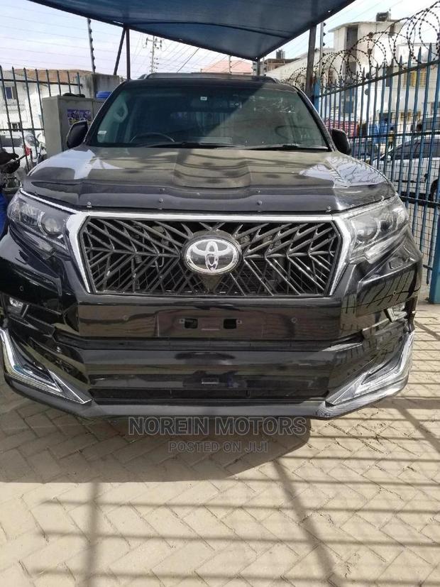 2015 Toyota Land Cruiser Prado - Black - High-End SUV