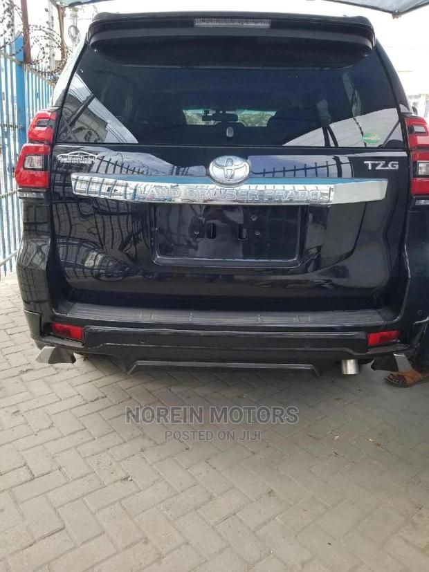 2015 Toyota Land Cruiser Prado - Black - High-End SUV
