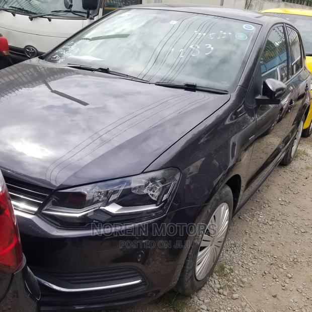 New Black Volkswagen Polo 2015 - Premium Hatchback