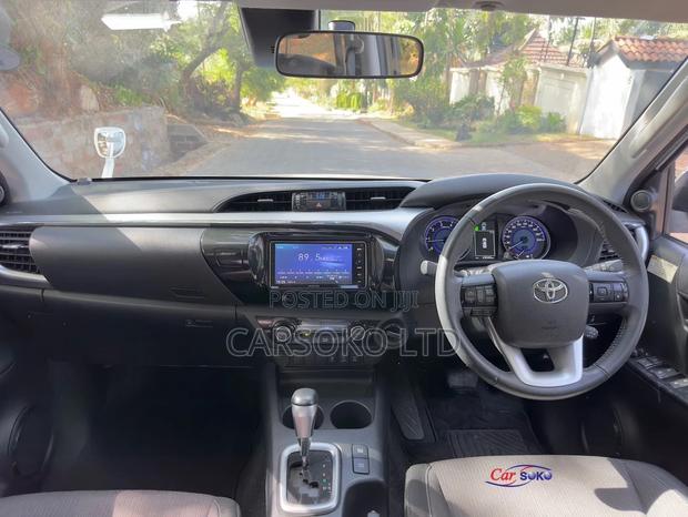 2018 Toyota Hilux White: Durable and Capable Pickup