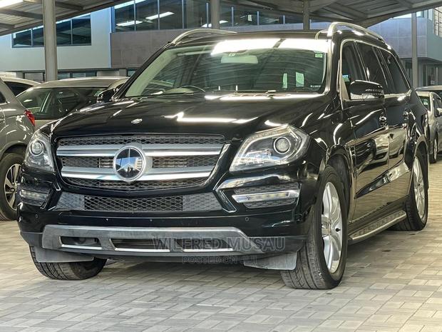 Luxury Black 2015 Mercedes-Benz GL-Class SUV - Upgrade Your Ride
