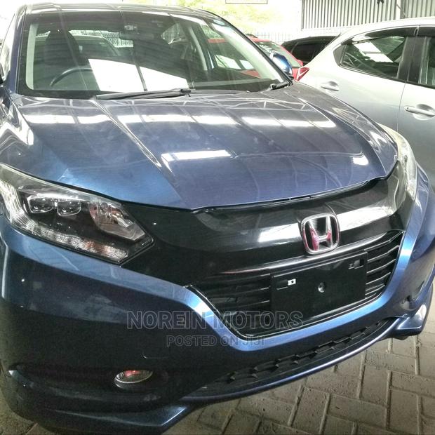 Stylish 2015 Honda Vezel in Blue: Compact and Efficient