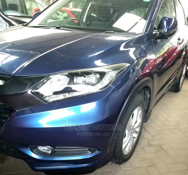 Stylish 2015 Honda Vezel in Blue: Compact and Efficient