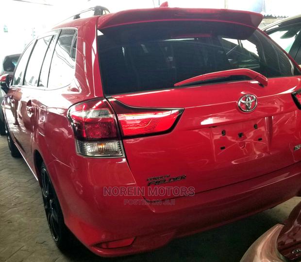 2015 Toyota Corolla Fielder Red - Used Car Listing
