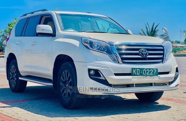 2016 Toyota Land Cruiser Prado White: The Perfect Balance of Power & Comfort
