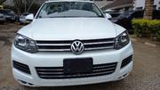 White 2014 VW Touareg - High-Quality Used Car for sale
