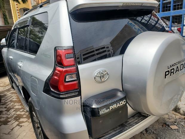 Used Toyota Land Cruiser Prado 2014 - Silver Edition