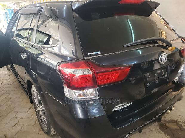 Black 2018 Toyota Corolla Fielder - Spacious SUV at Competitive Price