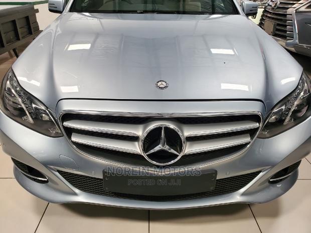 Luxury 2014 Mercedes-Benz E250 SV Premium in Blue