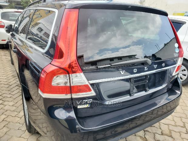 Matt Black Volvo V70 2015: Sophistication Redefined