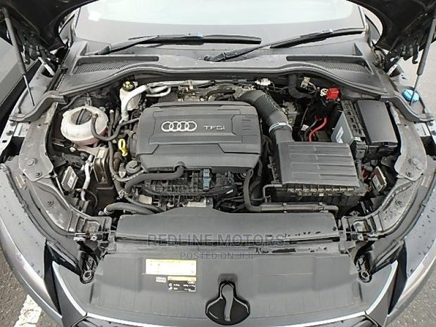 Gray Audi TT 2016 - Top-of-the-line Performance