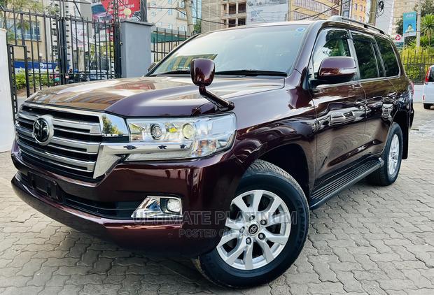 2017 Toyota Land Cruiser ZX 4.6 V8 Brown - Used Car