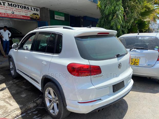 2015 Volkswagen Tiguan in White: Affordable Luxury and Performance