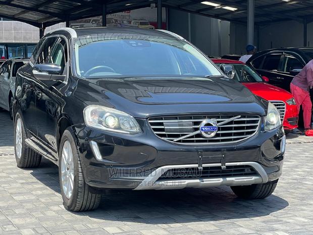 Volvo XC60 2016 Black Signature Edition