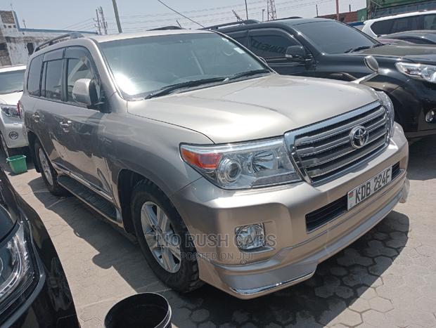 Gold Toyota Land Cruiser 2014 - Used SUV for Purchase