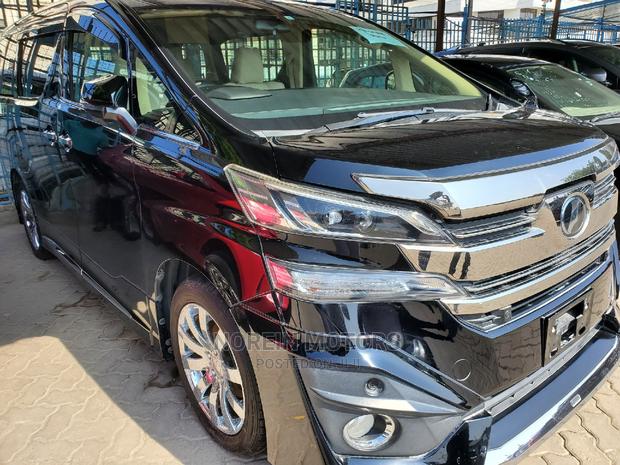 Pre-Owned 2016 Toyota Vellfire in Black: Spacious & Stylish