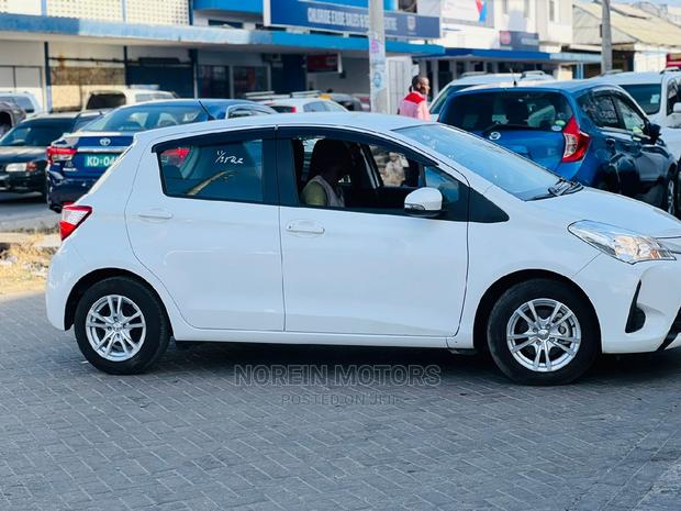 2018 Toyota Vitz - Premium White Compact Car for Daily Commute