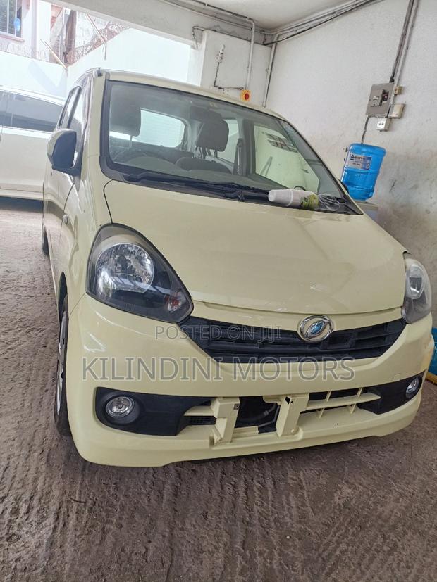 Yellow Daihatsu Mira 2016 - Compact Car for Sale