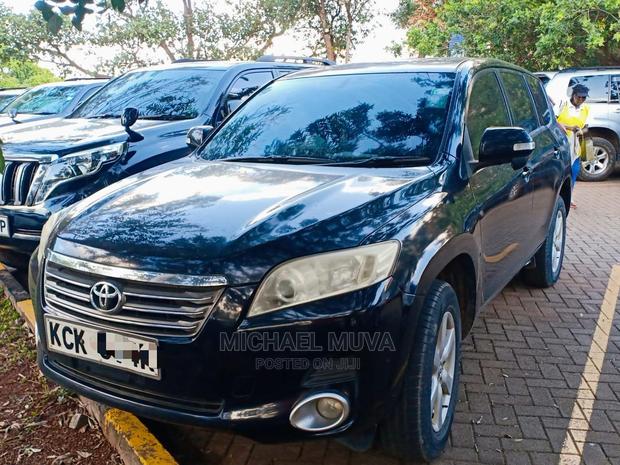 Used 2010 Toyota Vanguard Black - Affordable 4x4