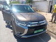 Stylish 2016 Mitsubishi Outlander ES FWD in Brown - Quality Pre-Owned Vehicle for sale