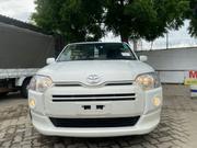 Toyota Succeed 2017 White for sale