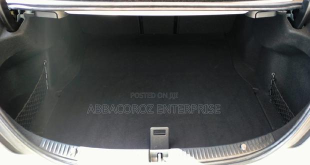 Mercedes-Benz C180 2015 Pearl
