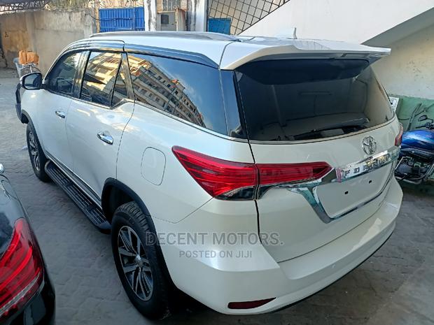 2017 Toyota Fortuner White - Midsize Diesel SUV