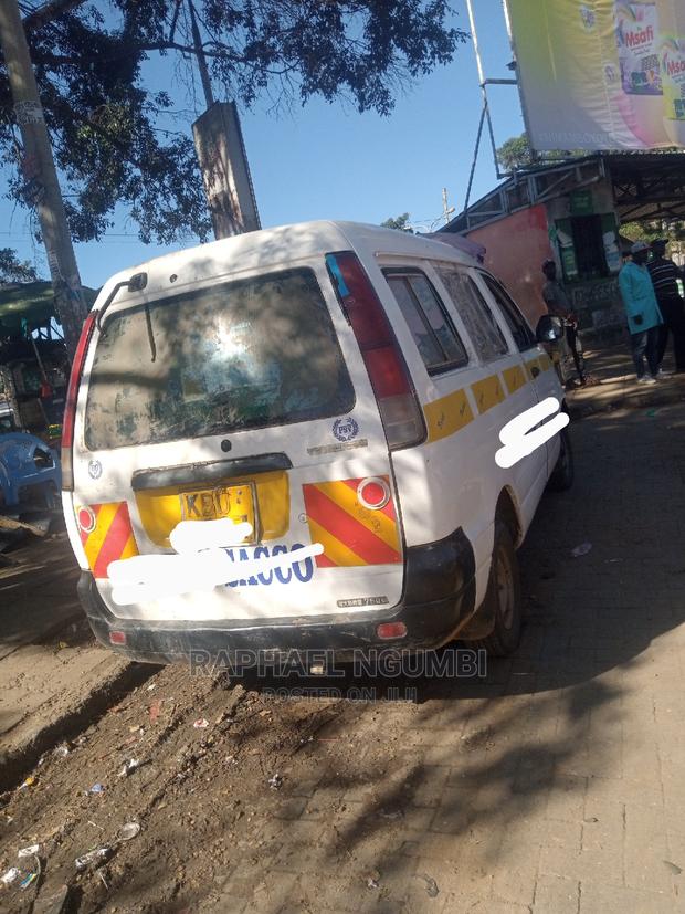 White Toyota TownAce 2004 - Used Car
