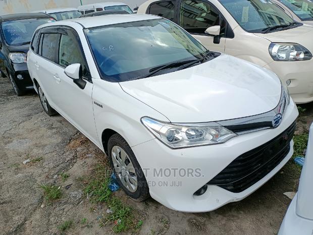 2016 White Toyota Corolla Fielder - Pre-Owned Vehicle Listing