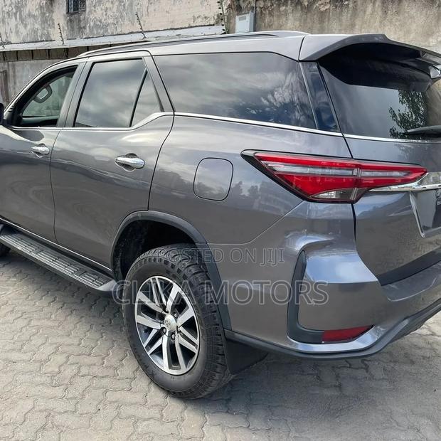 New 2016 Toyota Fortuner in Gray: Affordable SUV Deal