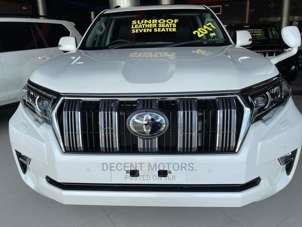 White 2017 Toyota Land Cruiser Prado 2.7 - Unleash Your Spirit of Adventure