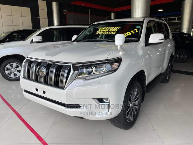 White 2017 Toyota Land Cruiser Prado 2.7 - Unleash Your Spirit of Adventure