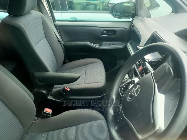 2017 Toyota Voxy Gray: Used Vehicle with Style
