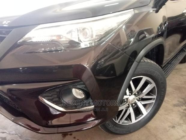 2016 Toyota Fortuner Brown - Used luxury SUV for sale